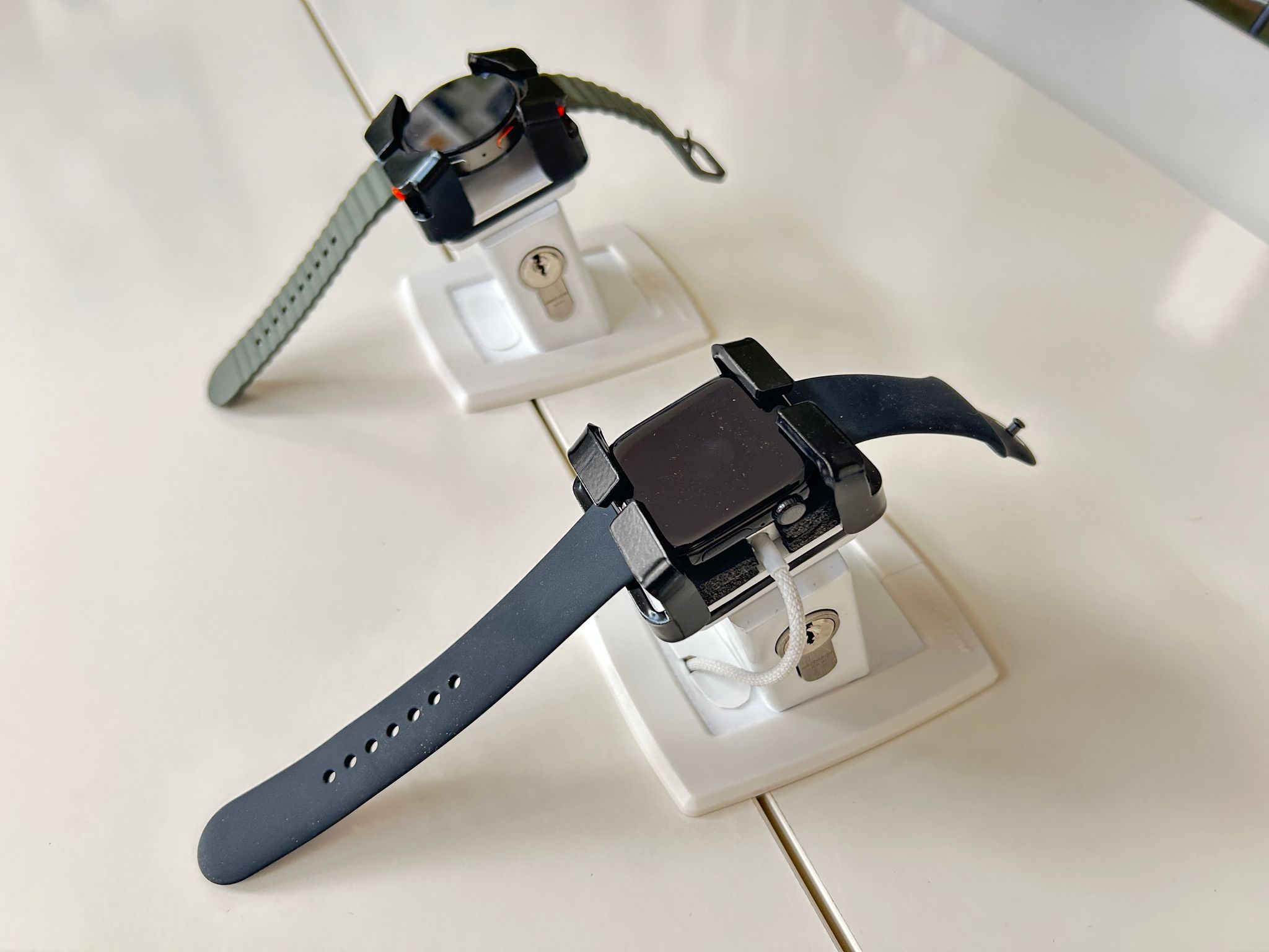 GRiPZO V3 smartwatch holder